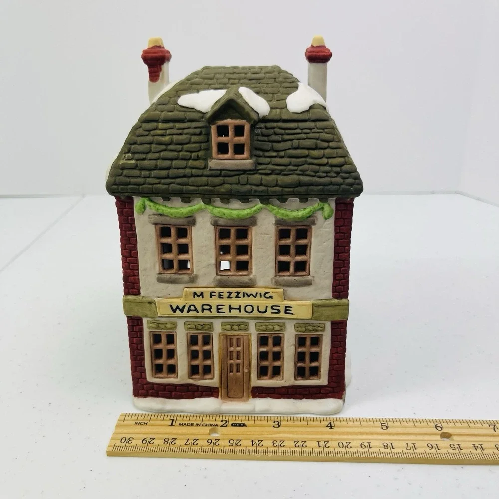 Dept 56 Dickens Village Series A Christmas Carol M Fezziwig Warehouse - Picture 15 of 16